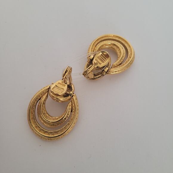 Vintage Monet Earrings Gold Tone Clip on Statement Large - Picture 6 of 7